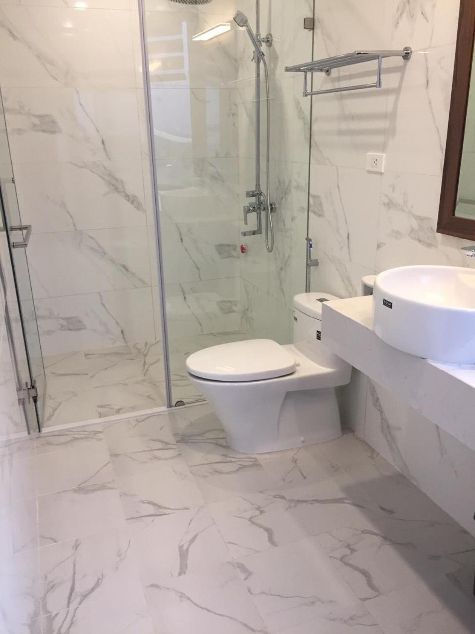 Rosarian Hotel Hanoi Buitenkant foto