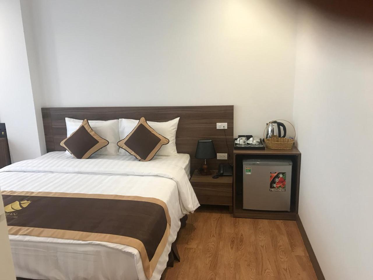 Rosarian Hotel Hanoi Buitenkant foto