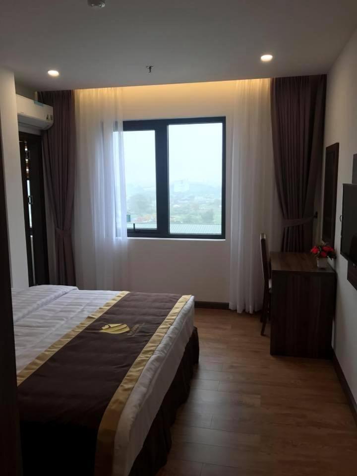 Rosarian Hotel Hanoi Buitenkant foto