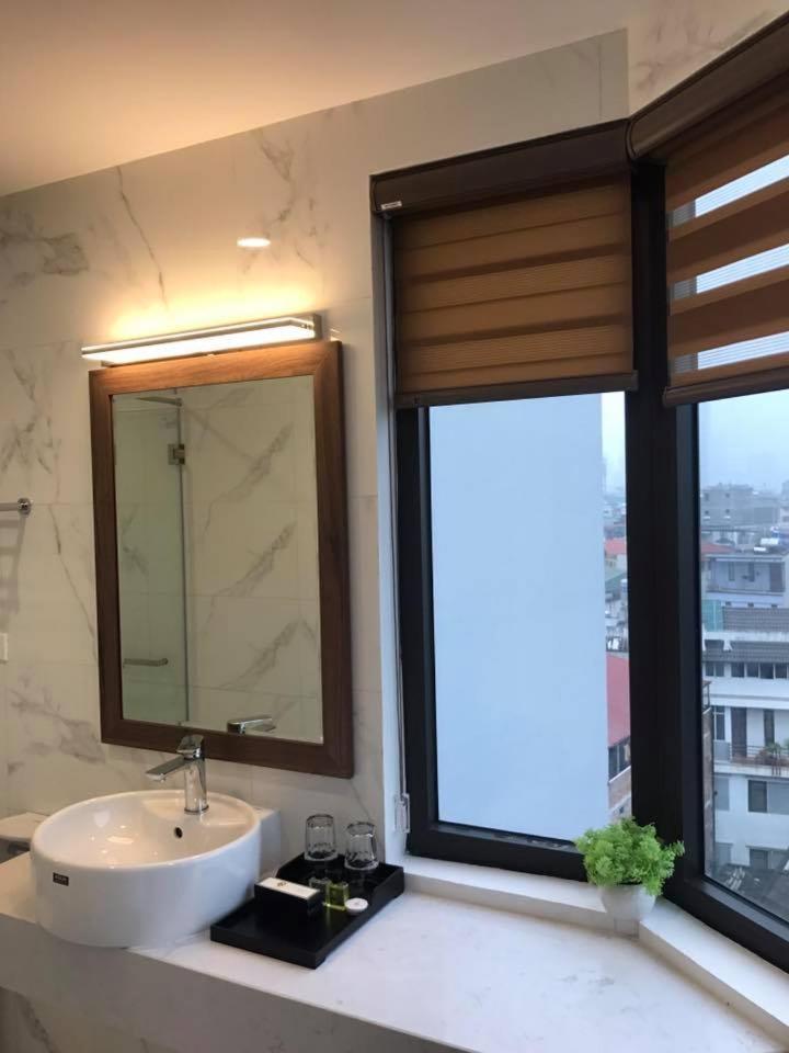 Rosarian Hotel Hanoi Buitenkant foto