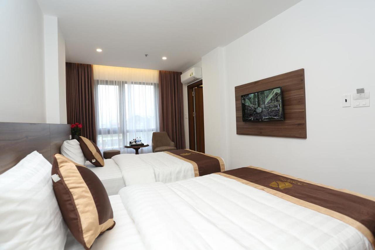 Rosarian Hotel Hanoi Buitenkant foto